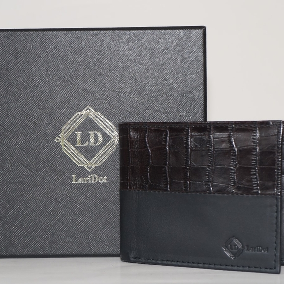 Genuine Cow Napa crocodile tex with sold black  men wallet - Picture 2 of 7